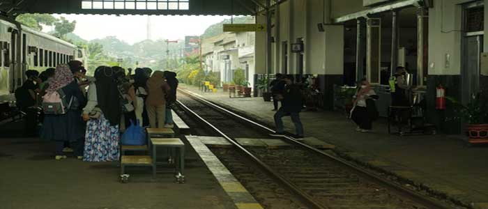 Rute Kereta Api Sulawesi Selatan Melewati 8 Stasiun